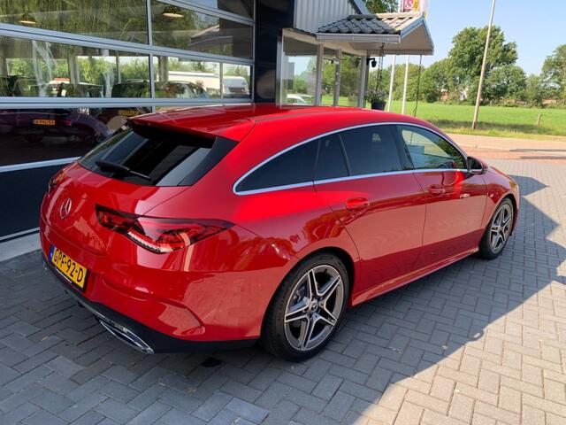 Mercedes-Benz CLA-KLASSE Shooting Brake 180 Premium cruise/airco/lane assist
