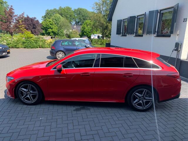 Mercedes-Benz CLA-KLASSE Shooting Brake 180 Premium cruise/airco/lane assist