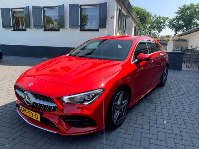 Mercedes-Benz CLA-KLASSE Shooting Brake 180 Premium cruise/airco/lane assist