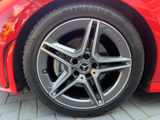 Mercedes-Benz CLA-KLASSE Shooting Brake 180 Premium cruise/airco/lane assist