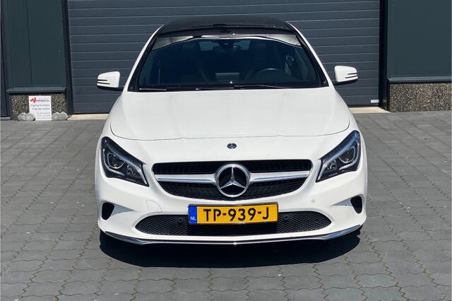 Mercedes-Benz CLA-KLASSE Shooting Brake 180 Business Solution AMG PANO LED