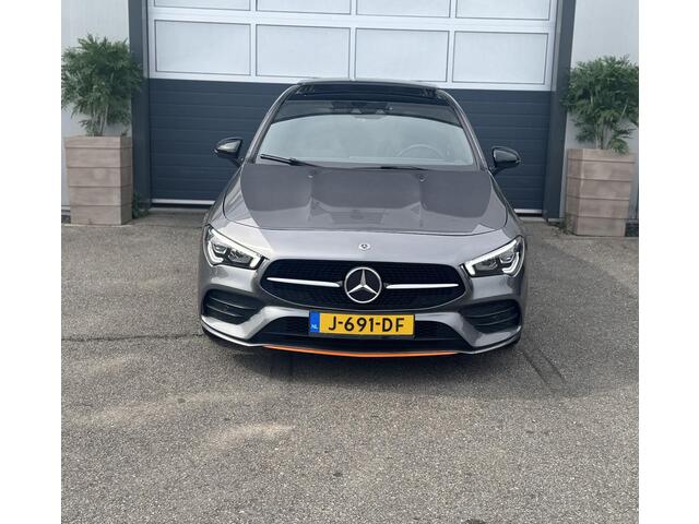 Mercedes-Benz CLA-KLASSE 220 Premium Plus / NAVI / PANO /GARANTIE /