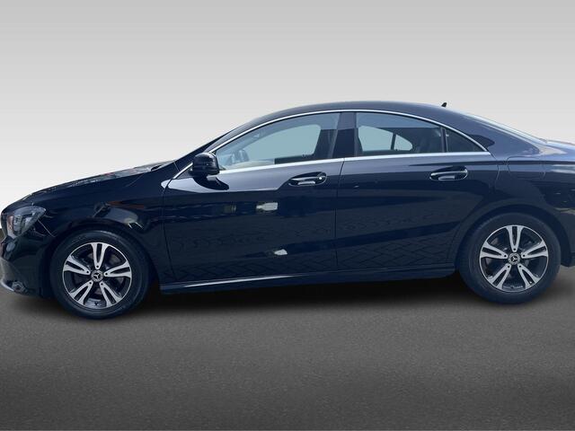 Mercedes-Benz CLA-KLASSE 180 Ambition Automaat