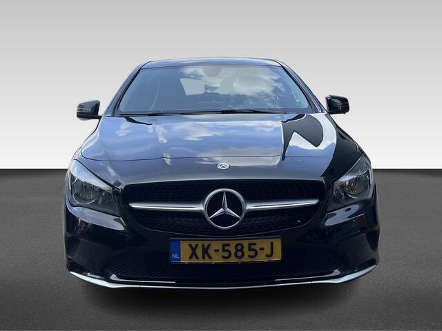 Mercedes-Benz CLA-KLASSE 180 Ambition Automaat