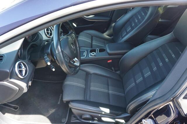 Mercedes-Benz CLA-KLASSE Shooting Brake 180 Business Solution Trekhaak | Apple Carplay | LED