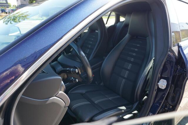 Mercedes-Benz CLA-KLASSE Shooting Brake 180 Business Solution Trekhaak | Apple Carplay | LED