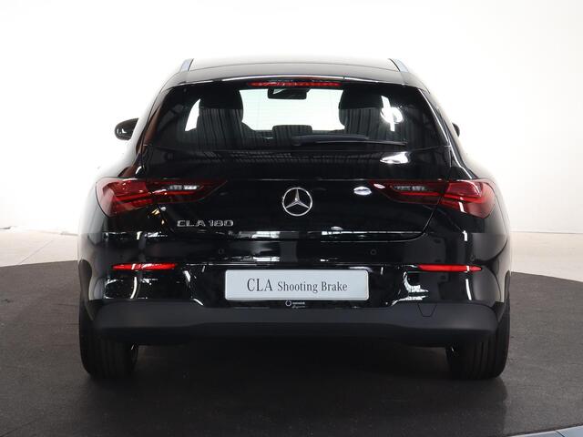Mercedes-Benz CLA-KLASSE Shooting Brake 180 Star Edition LIMITED | Dodehoekassistent | Achteruitrijcamera | Multibeam LED koplampen