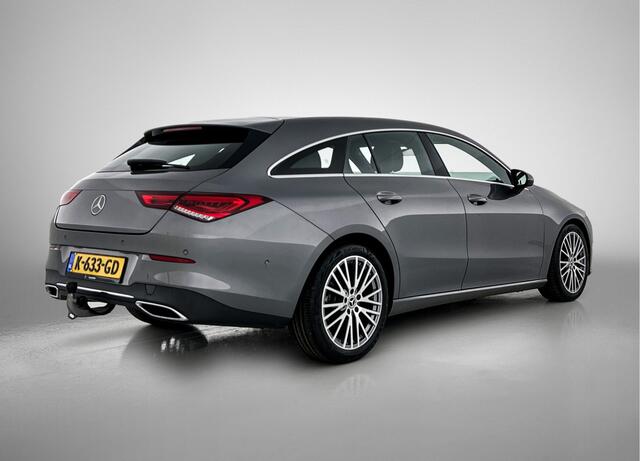 Mercedes-Benz CLA-KLASSE Shooting Brake 200 Business Luxury | Lichtmetalen velgen | MBUX wide screen | Navigatie | Parkings support met camera achter | Inclusief 24 maanden Mercedes-Benz Certified garantie voor Europa.
