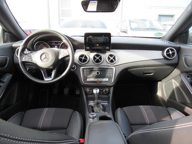 Mercedes-Benz CLA-KLASSE Shooting Brake 180 Lease Edition Ambition camera / navi /18 inch