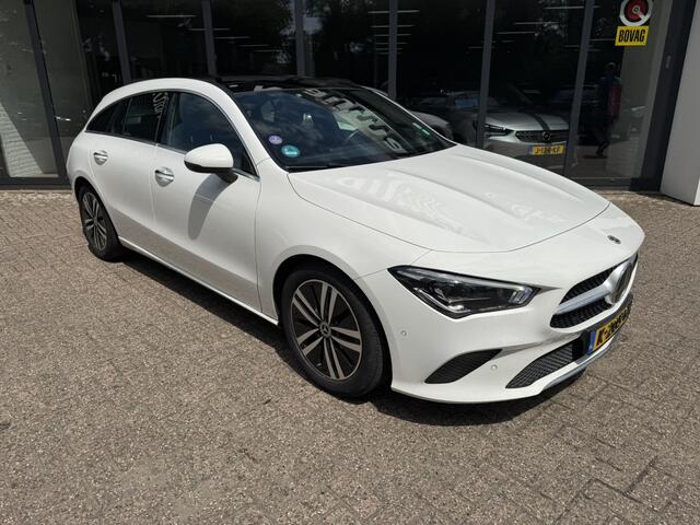 Mercedes-Benz CLA-KLASSE Shooting Brake 200 Business Solution Luxury*LED*Panorama*