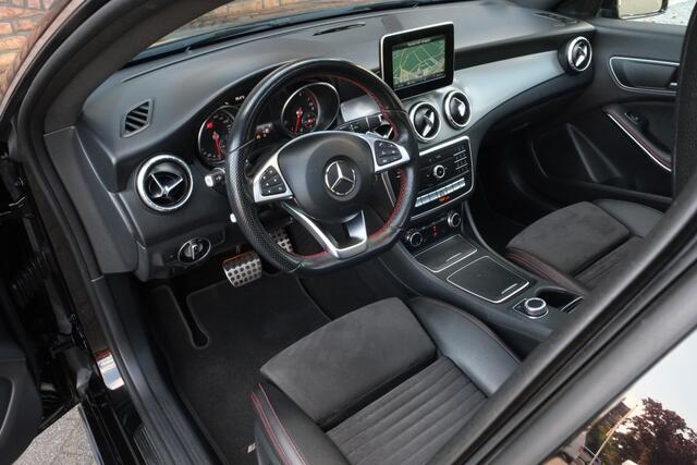 Mercedes-Benz CLA-KLASSE Shooting Brake 180 Business Solution AMG Panoramadak
