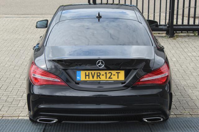 Mercedes-Benz CLA-KLASSE 250 Business *Automaat*Night pakket/Navigatie/Climate control/Parkeersensoren rondom/Cruise control/Stoelverwarming/Bluetooth/18'' Lichtmetalen velgen.