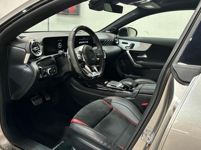 Mercedes-Benz CLA-KLASSE Shooting Brake AMG 45 S 4MATIC+ Premium Plus | Performance stoelen | Memory | Burmester | 360 Camera | Panoramadak |