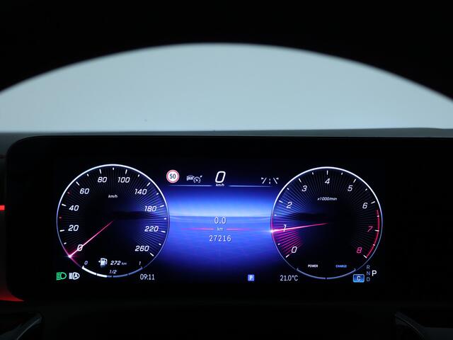 Mercedes-Benz CLA-KLASSE Shooting Brake 180 AMG Line | Nightpakket | Premium Pack | Parkeerpakket met achteruitrijcamera | EASY PACK achterklep | USB pakket plus | KEYLESS GO-comfortpakket | Sfeerverlichting | Dodehoekassistent |