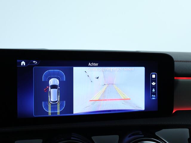 Mercedes-Benz CLA-KLASSE Shooting Brake 180 AMG Line | Nightpakket | Premium Pack | Parkeerpakket met achteruitrijcamera | EASY PACK achterklep | USB pakket plus | KEYLESS GO-comfortpakket | Sfeerverlichting | Dodehoekassistent |