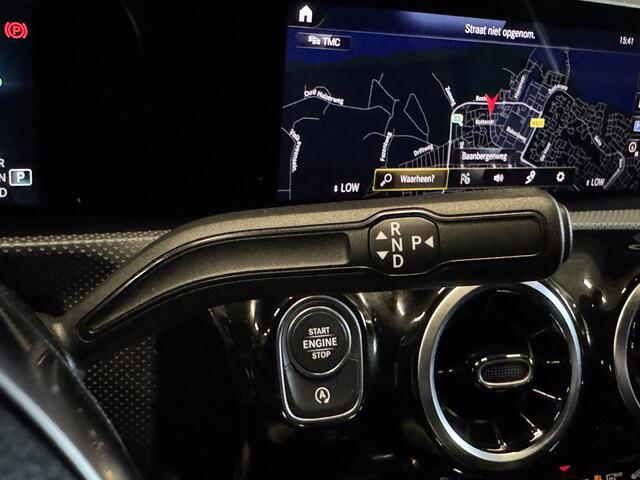 Mercedes-Benz CLA-KLASSE 200 Business Solution AMG Automaat | Elektr. trekhaak | Full LED | Camera | Widescreen