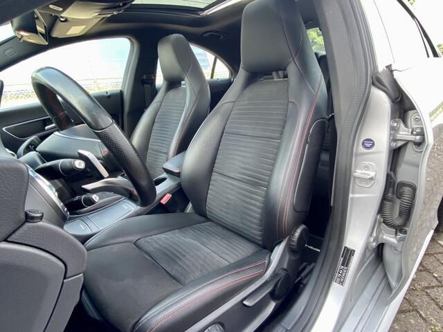 Mercedes-Benz CLA-KLASSE 200 Prestige 157pk | Pano,AMG,Apple car |