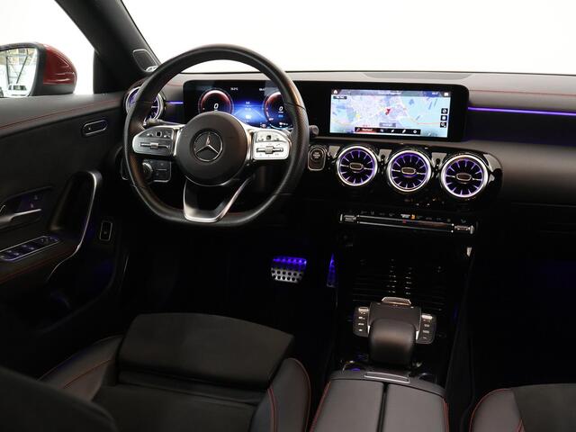 Mercedes-Benz CLA-KLASSE Shooting Brake 250 e Premium Plus | Burmester | Rij assistentie pakket | AMG |