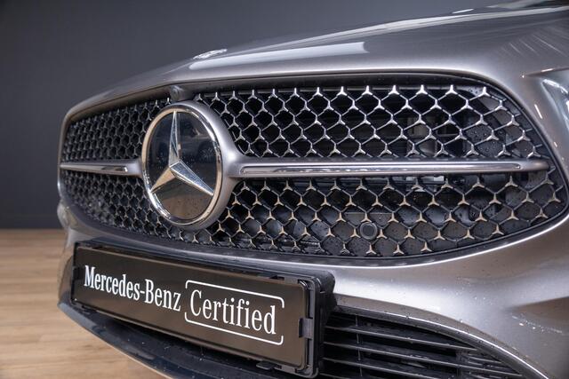 Mercedes-Benz CLA-KLASSE Shooting Brake 180 Luxury Line Panorama dak | Trekhaak