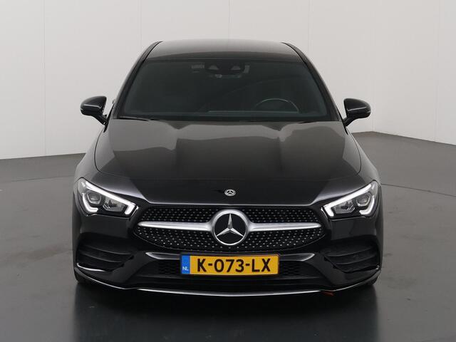 Mercedes-Benz CLA-KLASSE Shooting Brake 220 Advantage | AMG | Widescreen | Achteruitrijcamera | Apple Carplay |
