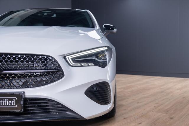 Mercedes-Benz CLA-KLASSE Shooting Brake 200 Luxury Line Panorama dak