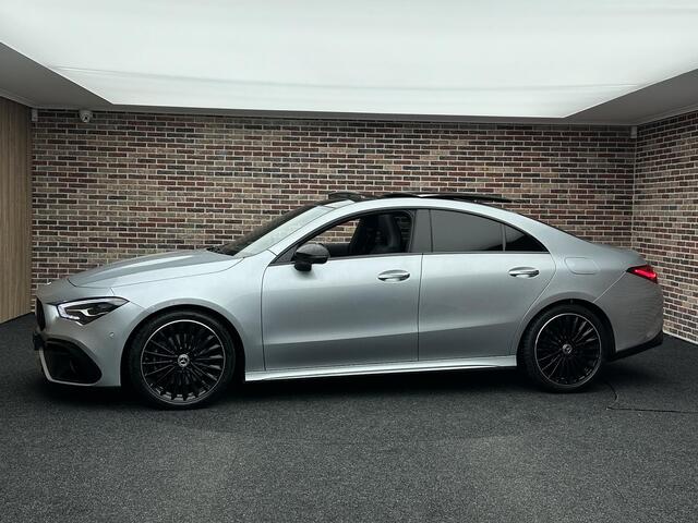Mercedes-Benz CLA-KLASSE 200 AMG Line Panorama 360 Sfeer