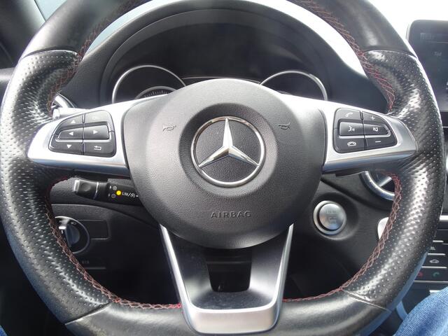 Mercedes-Benz CLA-KLASSE Shooting Brake 200 Prestige Automaat, Camera, Panoramadak, Leder/Alcantara Sport Interieur, Navigatie, Airco/ECC, CruiseControl, Dode Hoek detectie, Xenon/Led, F1-Flippers, Parkeersensoren