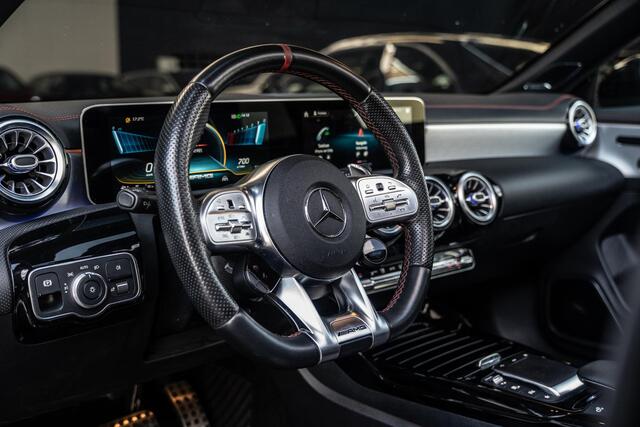 Mercedes-Benz CLA-KLASSE AMG 35 4MATIC | Pano | 360 | Memory | Burmester
