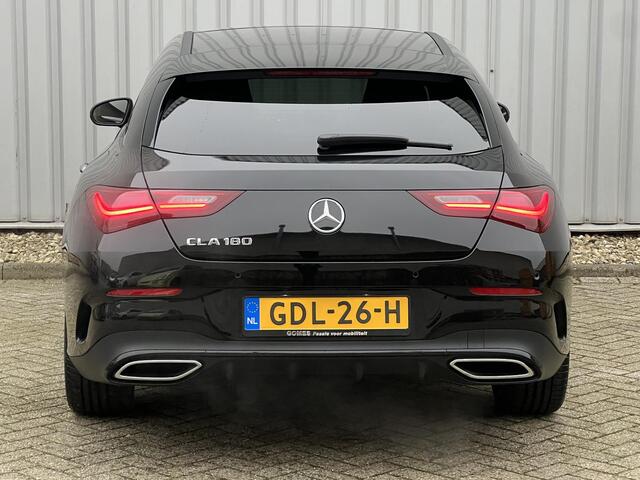 Mercedes-Benz CLA-KLASSE Shooting Brake 180 | Panoramadak | AMG | Sfeerverlichting
