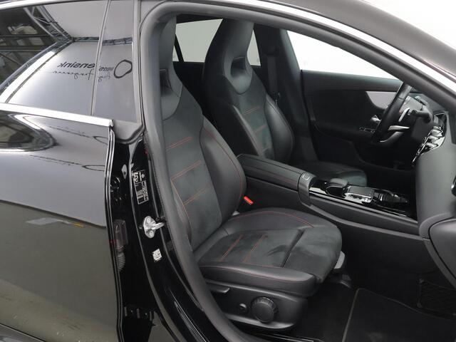 Mercedes-Benz CLA-KLASSE Shooting Brake 200 Advantage | AMG | Widescreen | Multispaaks lichtmetalen velgen |