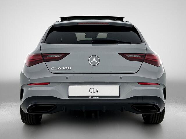 Mercedes-Benz CLA-KLASSE Shooting Brake 180 Business Solution AMG | Trekhaak | AMG Line Plus pakket | Head-up Display | Dodehoekassistent | Panoramaschuifdak | 360° camera | 19 inch multispaaks velgen |