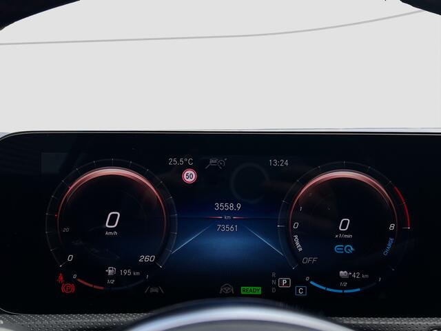 Mercedes-Benz CLA-KLASSE 250 e AMG Line | Pano | Matrix LED | Adaptive Cruise | Winter pack