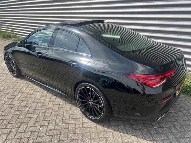 Mercedes-Benz CLA-KLASSE 180 AMG Panorama Multibeam Matrix 19 Inch