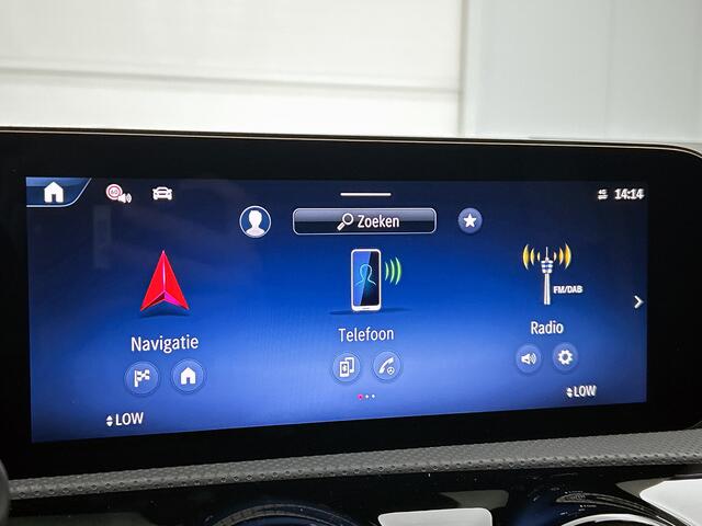 Mercedes-Benz CLA-KLASSE Shooting Brake 250 e Business Solution AMG | Trekhaak | AMG Line Plus pakket | Nightpakket | Parkeerpakket met 360°-camera | Antidiefstalpakket GUARD 360° Plus | EASY PACK achterklep | Dodehoekassistent |