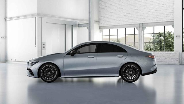 Mercedes-Benz CLA-KLASSE 180 Business Solution AMG | Panoramaschuifdak | AMG-line plus | Head-Up | Dodehoekassistent | Nightpakket |