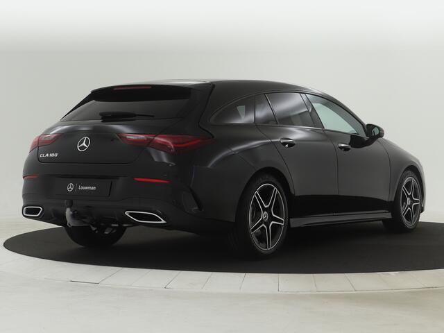 Mercedes-Benz CLA-KLASSE Shooting Brake 180 Star Edition AMG Line | Trekhaak | Nightpakket | KEYLESS GO-comfortpakket | Verwarmde stoelen vooraan | USB pakket plus | Sfeerverlichting | Parkeerpakket met achteruitrijcamera |