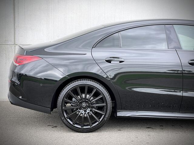 Mercedes-Benz CLA-KLASSE 180 Business Solution AMG / CAMERA / WIDE SCREEN / ORG.NL/ AMG