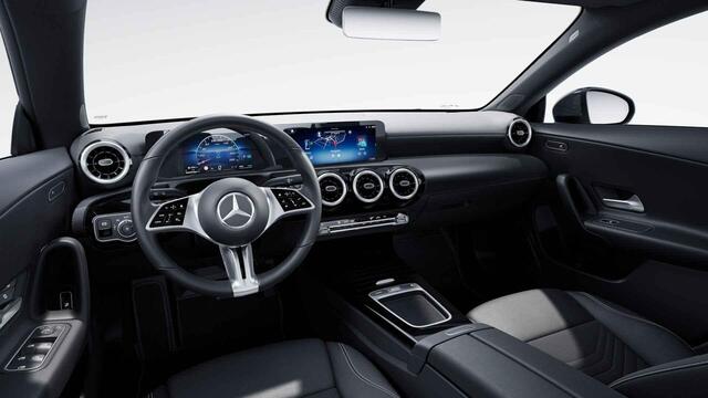 Mercedes-Benz CLA-KLASSE Shooting Brake 180 Star Edition | Voorstoelen verwarmd | Achteruitrijcamera | LED koplampen |