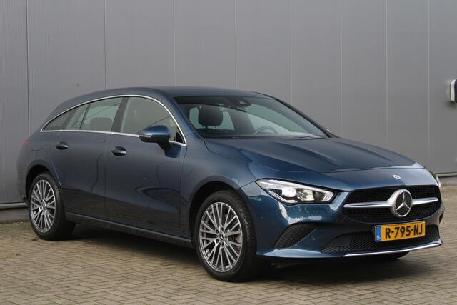 Mercedes-Benz CLA-KLASSE Shooting Brake 250 e Luxury Line | Widescreen | Camera | Navigatie | Stoelverwarming | Elektrische achterklep | Zwenkbare trekhaak