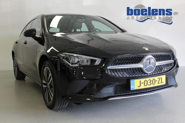 Mercedes-Benz CLA-KLASSE Shooting Brake 250 e Business Solution Luxury Limited | STOEL-VERW | 17'LMV | LED | DAB-RADIO | E-KLEP | PDC | CLIMA | CAMERA |