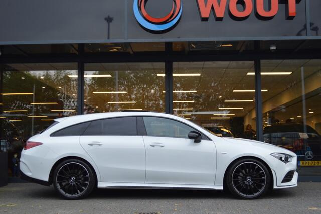 Mercedes-Benz CLA-KLASSE Shooting Brake 200 AMG Led Panorama Widescreen Sfeer Camera Night Pdc