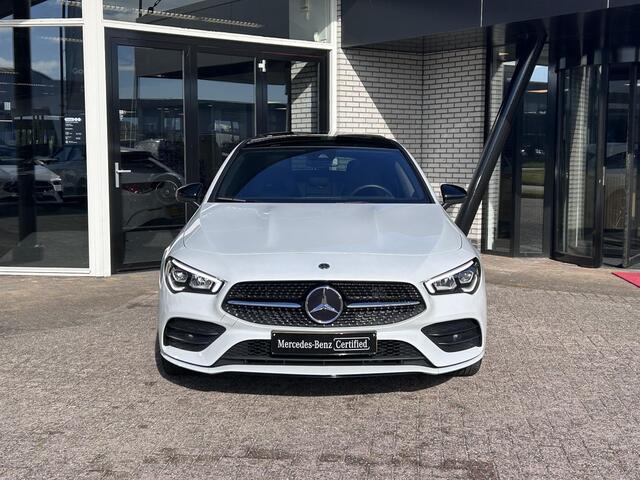 Mercedes-Benz CLA-KLASSE Shooting Brake 250 e AMG Line | Nightpakket | Panoramadak | Achteruitrijcamera | Stoelverwarming | Sfeerverlichting | Apple & Android Carplay
