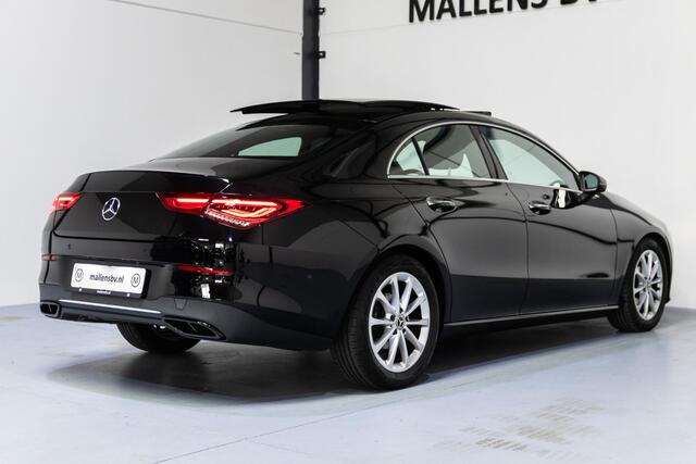 Mercedes-Benz CLA-KLASSE 180 Business Solution Luxury PANO/MEMORY/LEER/NAP/DEALEROH