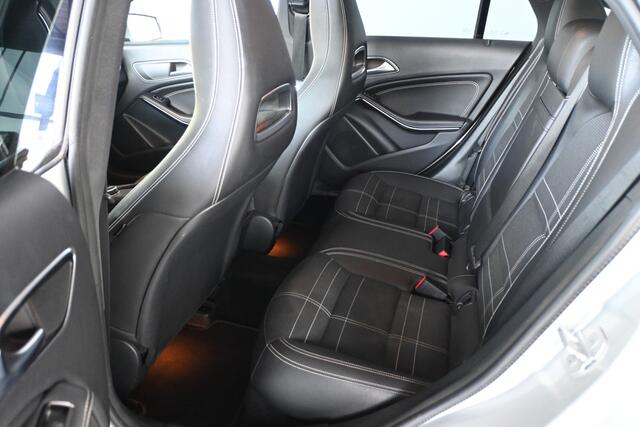 Mercedes-Benz CLA-KLASSE Shooting Brake 200d Brake Automaat Clima Panoramadak Cruise control Camera Memory Inruil mogelijk