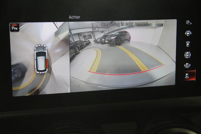 Mercedes-Benz CLA-KLASSE Shooting Brake 250e AMG Line Edition | Panoramadak | Distronic+ | Memory | Widescreen | Camera | CarPlay | Keyless Go | Sfeerverlichting | LED | Stoelverw | Navi | Spooassistent | .....