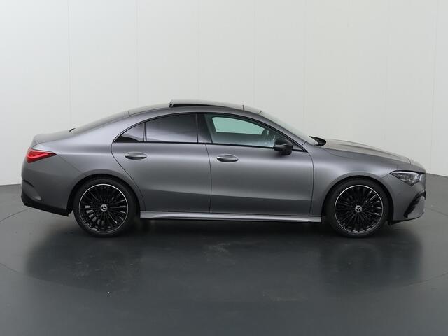 Mercedes-Benz CLA-KLASSE 180 Business Solution AMG | Night | Panoramadak | Memory stoelen | Head-up display | Sfeerverlichting | 360 camera |