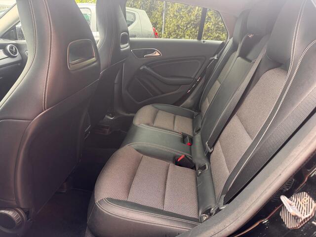 Mercedes-Benz CLA-KLASSE Shooting Brake 180 Prestige limited edition