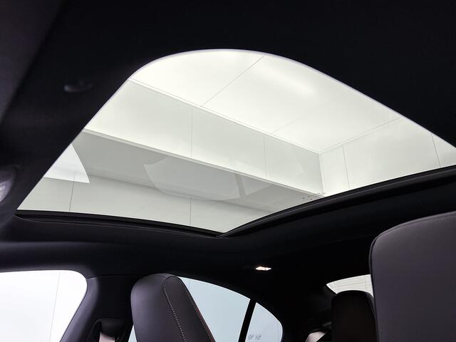 Mercedes-Benz CLA-KLASSE 250 e Business Solution AMG | AMG Line Plus Pakket | Antidiefstalpakket GUARD 360° Plus | Smartphone-integratie | Panoramaschuifdak | 19" AMG velgen | Head-up display | MULTIBEAM LED |