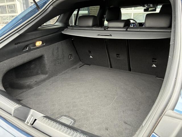 Mercedes-Benz CLA-KLASSE Shooting Brake | Trekhaak | Sfeerverlichting | 200 Luxury Line