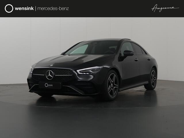 Mercedes-Benz CLA-KLASSE 180 Star Edition AMG NIGHT | Panoramadak | Sfeerverlichting | Achteruitrijcamera | Stoelverwarming | Night Pakket |